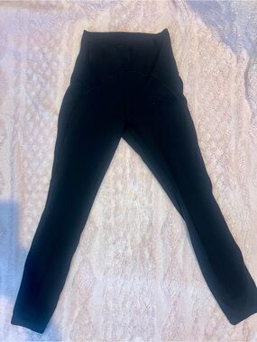 lululemon athletica Black Workout Leggings with Size Sticker